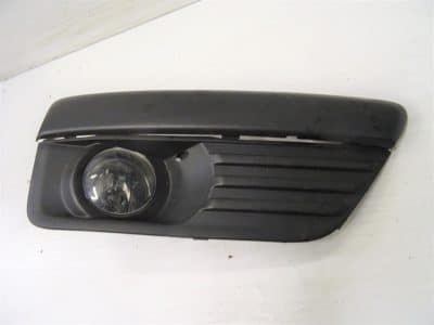 Ford Focus Mk2 Driver Side Front Fog Light And Surround 04-07