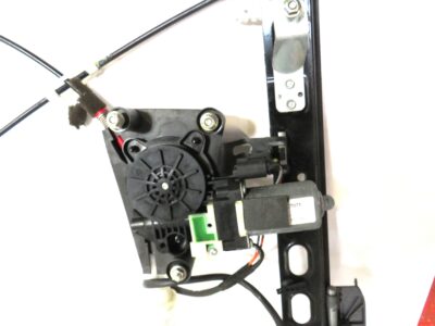 Focus Convertible Passenger side front electric window regulator 06-10